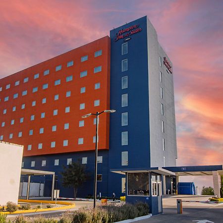 Hampton Inn & Suites By Hilton Salamanca Bajio Exteriör bild